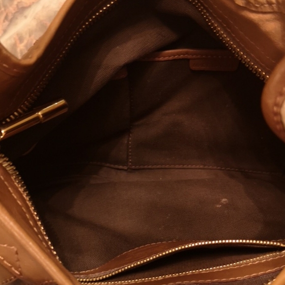 Authentic Burberry Logo Bag - Picture 5 of 5